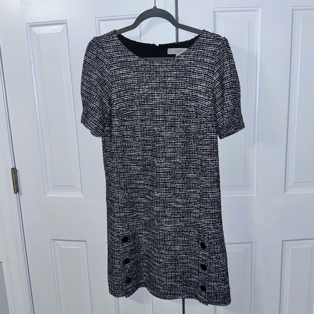 Loft Size 4 Black & White Boucle Tweed Dress Short Sleeve Shift Lined Women’s